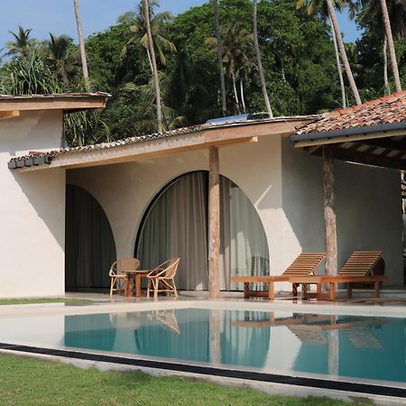 Swell Shacks Hotel Matara Kültér fotó